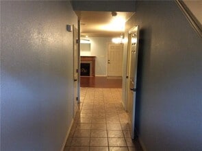 3586 W Chevaux Dr in Fayetteville, AR - Building Photo - Building Photo