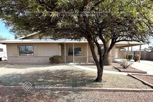 2401 W Shady Glen Ave in Phoenix, AZ - Building Photo