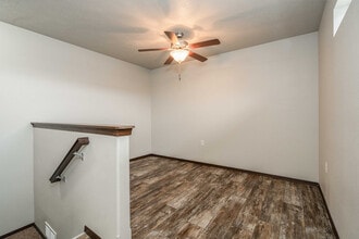 Graystone Townhomes in Sioux Falls, SD - Building Photo - Building Photo