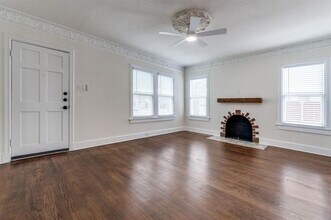 5131 Ridgedale Ave in Dallas, TX - Foto de edificio - Building Photo