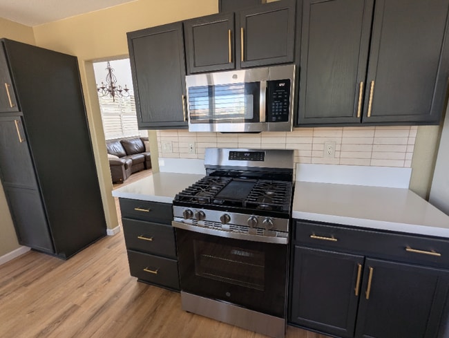 1872 Cambridge Hills Ct in Reno, NV - Building Photo - Building Photo