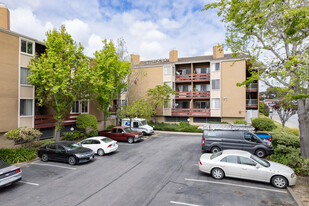 2121 Vale Rd Apartments