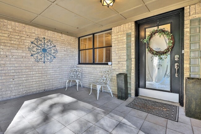 148 S Oak Bluff St in Trinity, TX - Building Photo - Building Photo