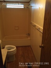 252 Stockton St in North Fort Myers, FL - Building Photo - Building Photo