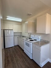 417 Stambaugh St in Redwood City, CA - Building Photo - Building Photo