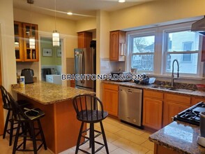 78 Chestnut Hill Ave in Boston, MA - Building Photo - Building Photo