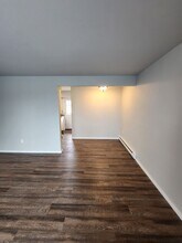 1580 SW Thomsen Ave-Unit -1580 in Chehalis, WA - Building Photo - Building Photo
