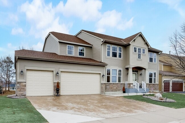17116 72nd Pl N in Osseo, MN - Building Photo - Building Photo