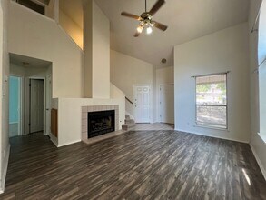 2005 Castle Creek Dr in San Marcos, TX - Building Photo - Building Photo
