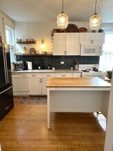 2333 S Hoyne Ave, Unit 3 in Chicago, IL - Foto de edificio - Building Photo