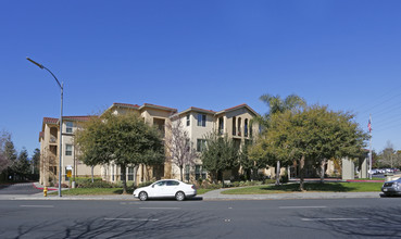 El Parador in Campbell, CA - Foto de edificio - Building Photo