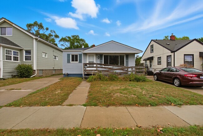 344 Chestnut Ave in Hazel Park, MI - Building Photo - Building Photo