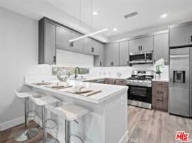 14759 Friar St in Los Angeles, CA - Building Photo