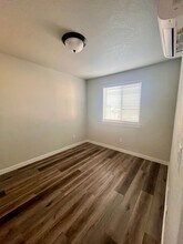 4728 Gebhard Rd in Central Point, OR - Building Photo - Building Photo