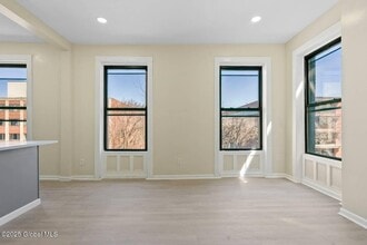 170 Washington Ave-Unit -2A in Albany, NY - Building Photo - Building Photo