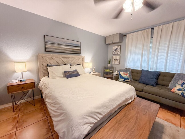 14898 Granada Dr