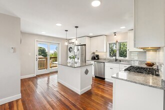 159 Cowper St, Unit 3 in Boston, MA - Building Photo - Building Photo
