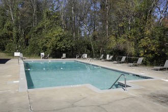 Arbor Glen Apartments in Spartanburg, SC - Foto de edificio - Building Photo