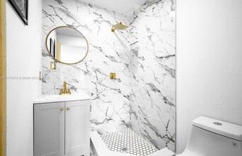 1523 NE 148th St, Unit Apartment in Miami, FL - Foto de edificio - Building Photo