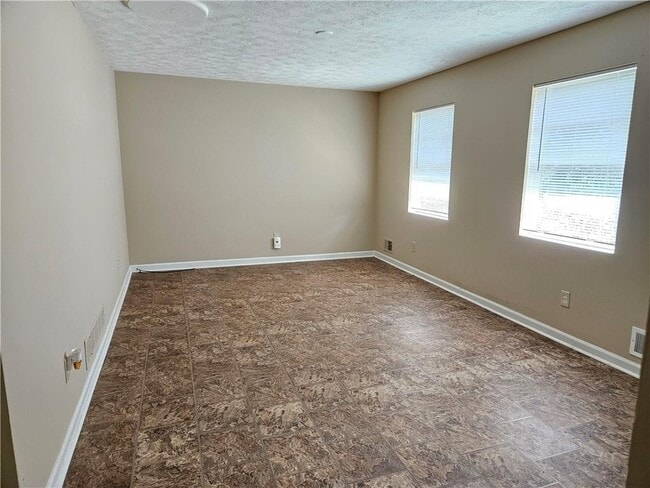 2002 Smith Dr in Kennesaw, GA - Building Photo - Building Photo