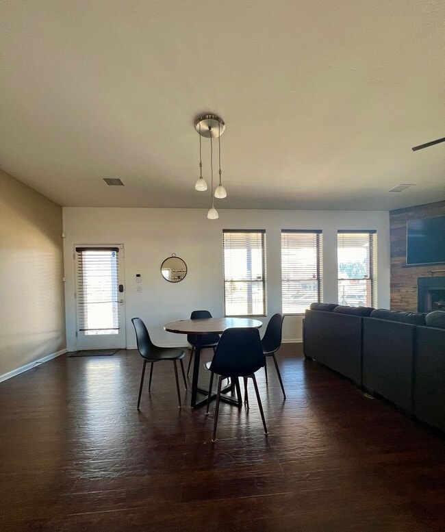 4321 N Lone Cactus Dr in Prescott Valley, AZ - Building Photo - Building Photo