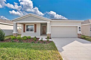 393 Kayden Cv in Winter Haven, FL - Building Photo