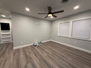 313 E Bernard Ave in Greeneville, TN - Building Photo - Building Photo