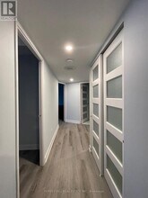 1300-1300 Bloor St in Mississauga, ON - Building Photo - Building Photo