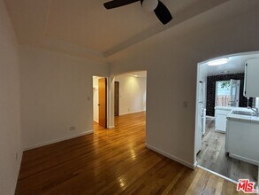 361 S Detroit St in Los Angeles, CA - Building Photo - Building Photo