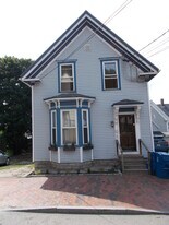 248 Valley St, Unit #1 in Portland, ME - Building Photo