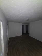 503 N 25th St in Fort Pierce, FL - Building Photo - Building Photo