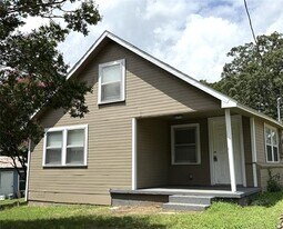 1931 Ave A in Denison, TX - Building Photo
