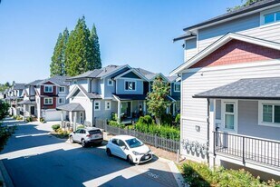 6188-141 141 St in Surrey, BC - Building Photo