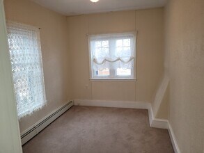 11 Montfern Ave in Revere, MA - Building Photo - Building Photo