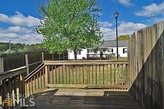 1549 Stone Gate Ln SE in Atlanta, GA - Building Photo - Building Photo