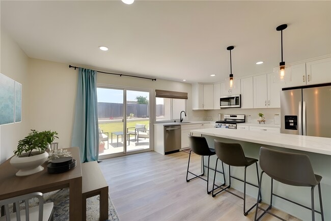 property at 10319 Hemphill Ct