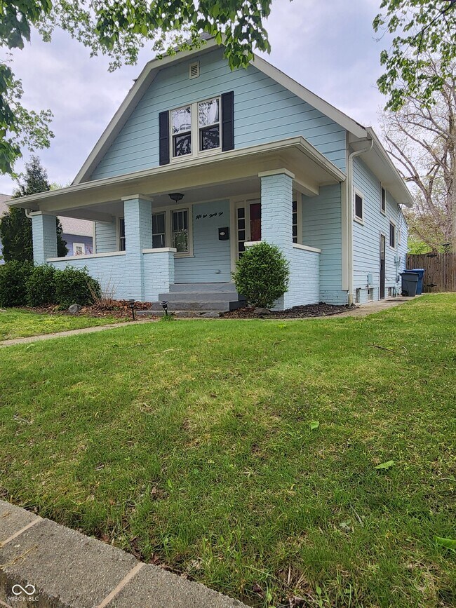 property at 5132 Carrollton Ave