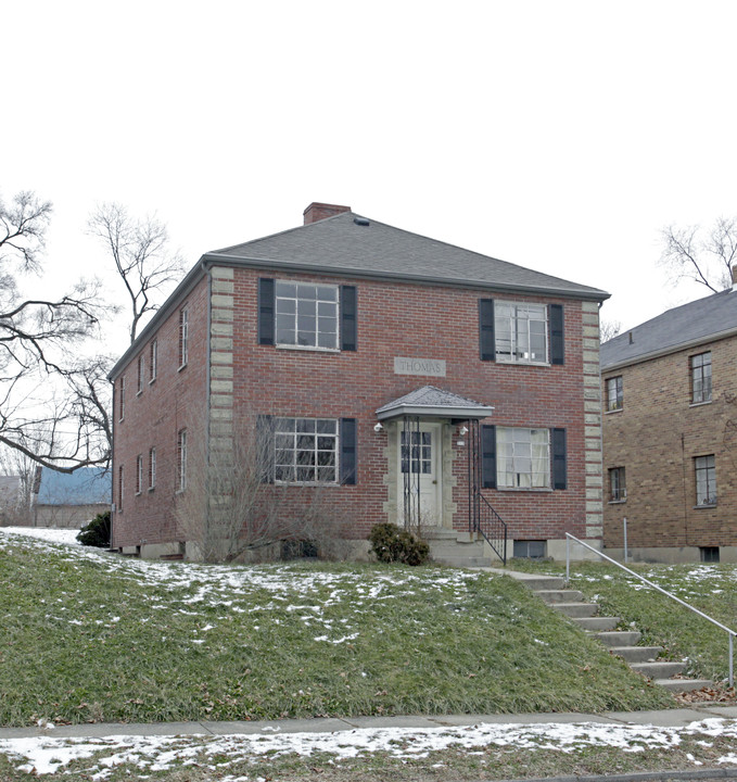 215 Ryburn Ave in Dayton, OH - Building Photo