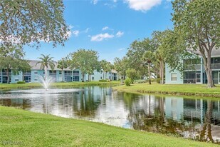 149 Wading Bird Cir in Naples, FL - Building Photo