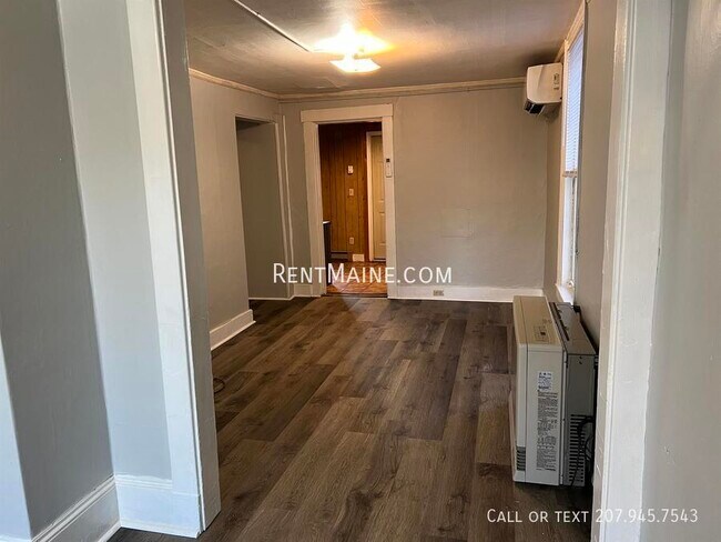 53 Parker St in Brewer, ME - Building Photo - Building Photo