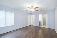 12534 Newbrook Dr photo'