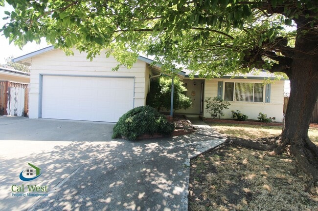 property at 126 Calado Ave