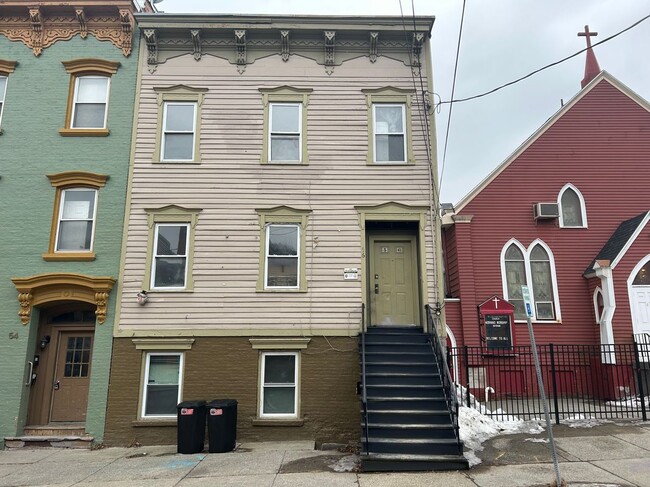 56 Alexander St in Albany, NY - Building Photo - Building Photo