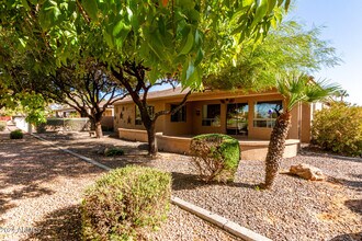 24008 S Starcrest Dr in Sun Lakes, AZ - Building Photo - Building Photo