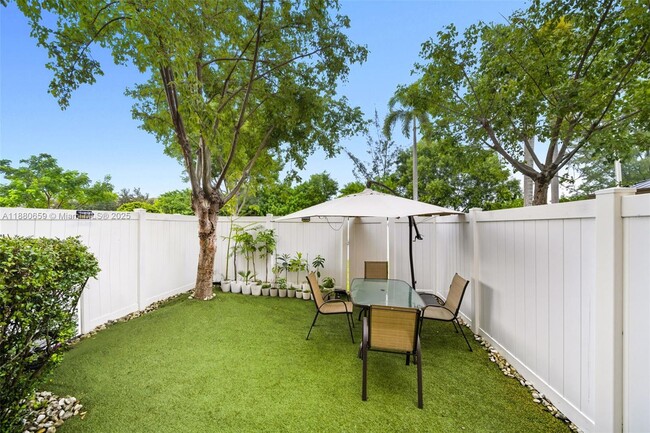 property at 3392 W 92nd Pl