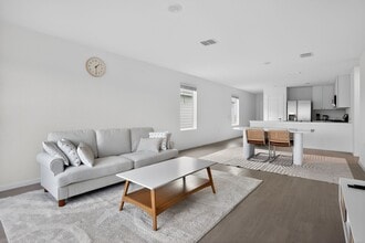 1451 Neria Loop in San Antonio, TX - Building Photo - Building Photo