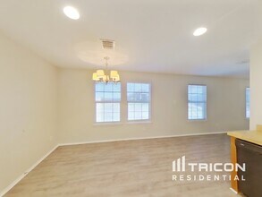 10300 Animas Ct in Fort Worth, TX - Foto de edificio - Building Photo