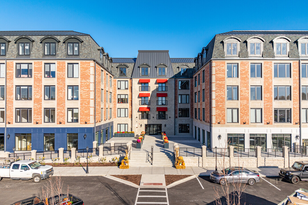 Marbella of Lemont in Lemont, IL - Foto de edificio