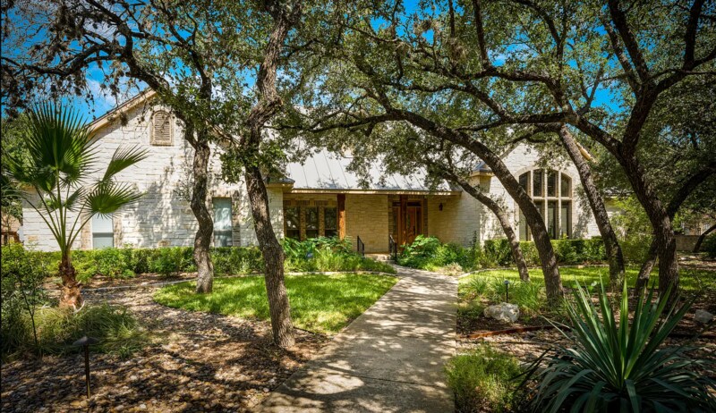 217 Mecca Dr in San Antonio, TX - Building Photo