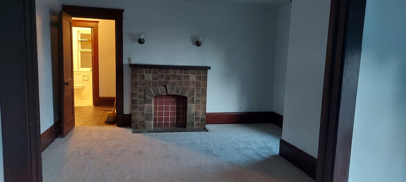 120 Harrison Ave NW in Canton, OH - Building Photo